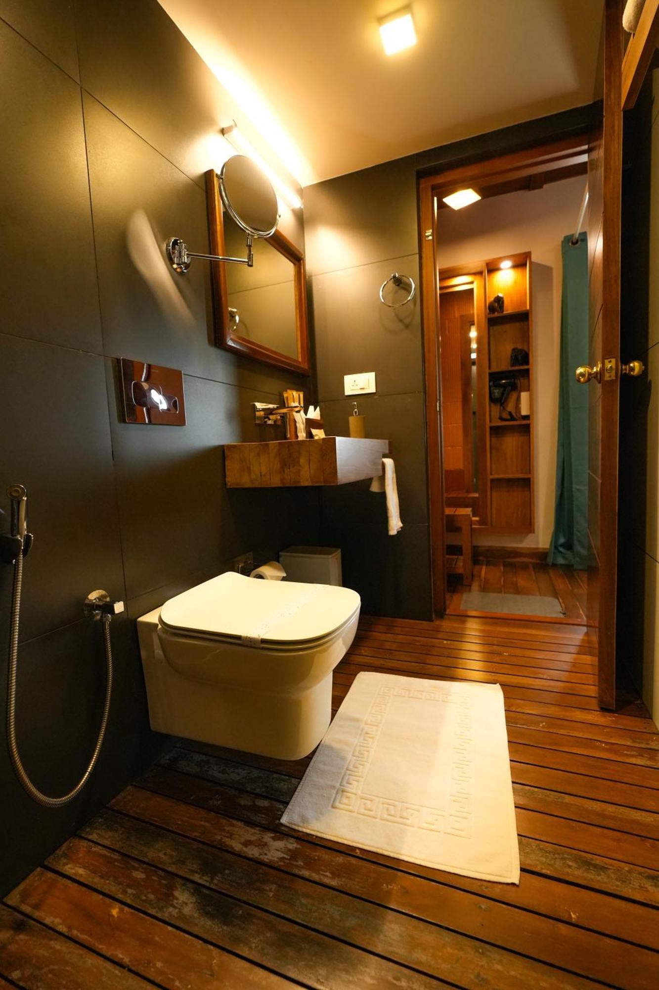 Little Chembaka Guest House Kumarakom Exterior photo